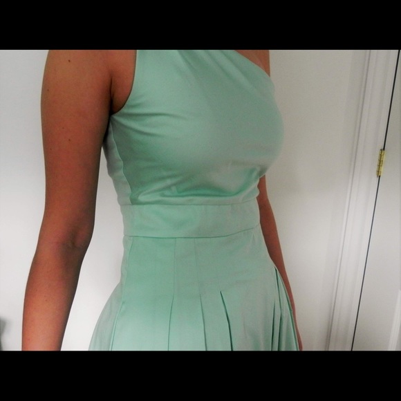 Robe de bal verte menthe jamais portée! - Picture 4 of 4